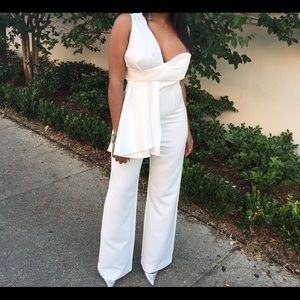 AQAQ White jumpsuit